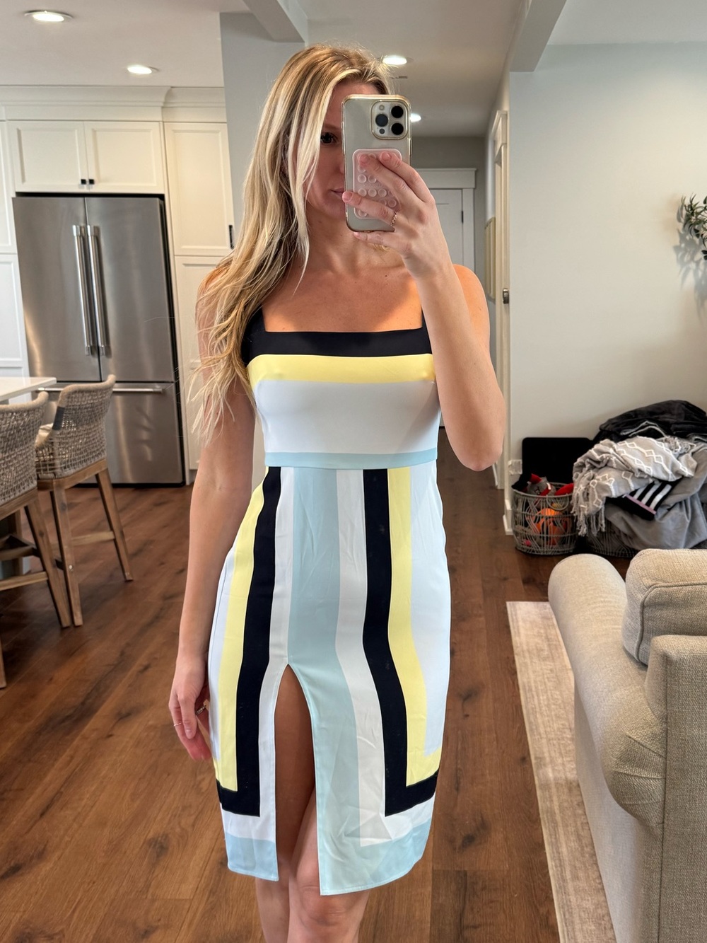 Aritzia - Babaton Dress Size 2